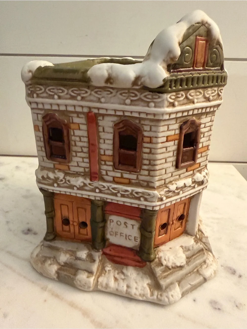 Charmax 1988 Village Post Office Christmas Village